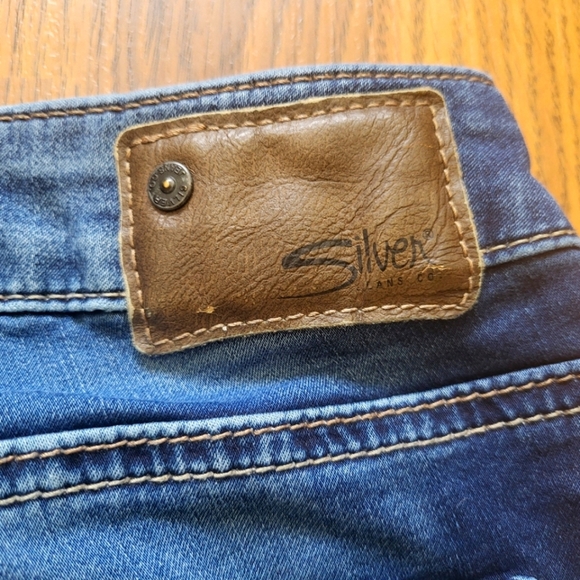 Women's Silver Suki High Skinny Jeans Size 8  - Perfect Fit, Slimming Stretch - Picture 7 of 9